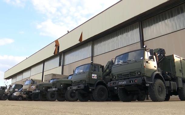 Veículos militares russos em território italiano