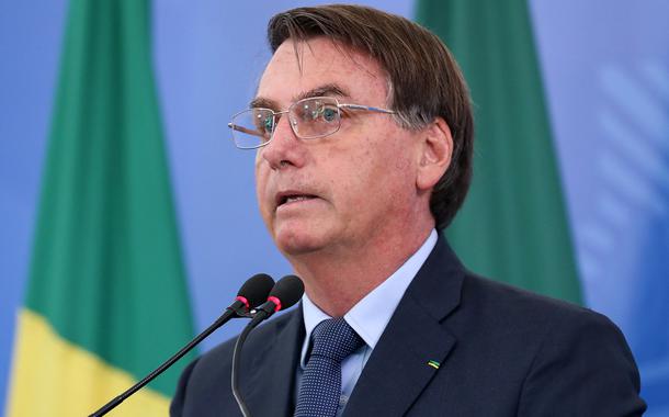 Bolsonaro pede desculpas após divulgar fake news sobre desabastecimento