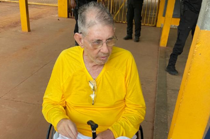 João de Deus, 77 anos