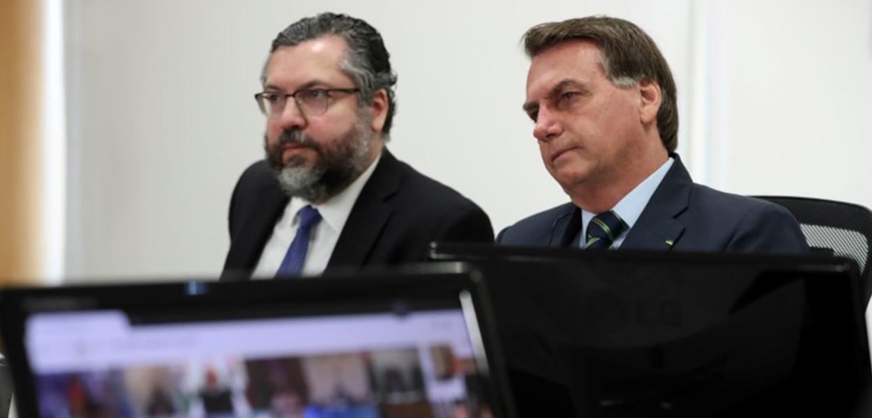 Jair Bolsonaro e ministro das Relações Exteriores, Ernesto Araújo