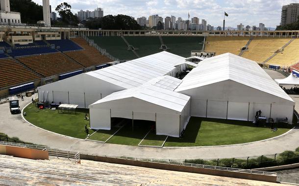 Hospital de Campanha de Combate ao coronavírus no estádio do Pacaembú
