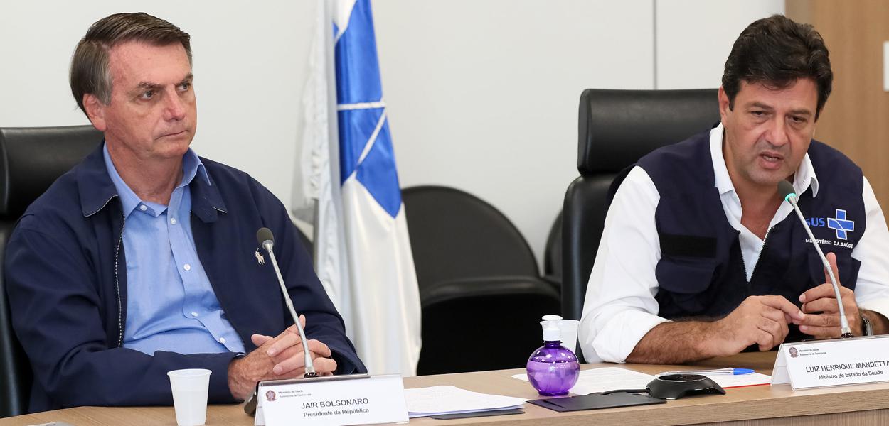 Bolsonaro prepara 'tiro de misericórdia' em Mandetta, que deve cair até sexta-feira