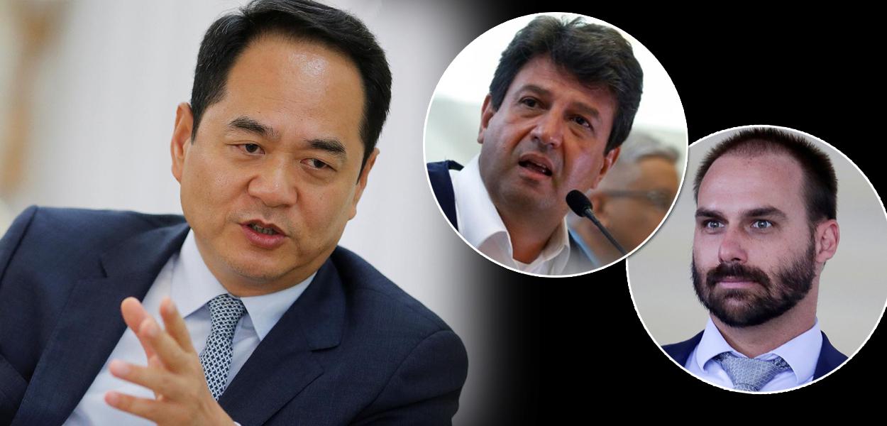 Embaixador chinês Yang Wanming, Eduardo Bolsonaro e Luiz Henrique Mandetta