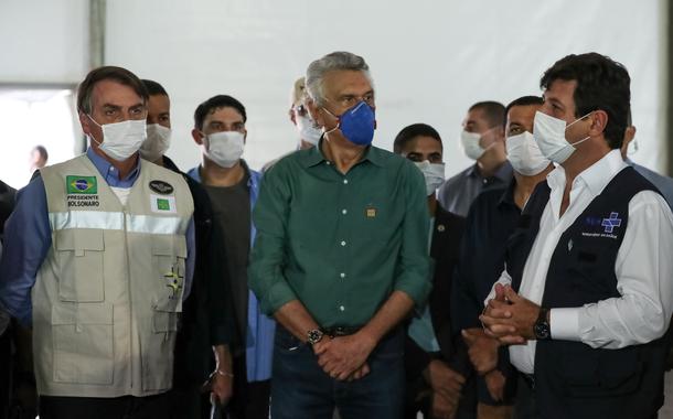  Presidente da República Jair Bolsonaro, durante visita ao Hospital de Campanha de Águas Lindas de Goiás.
