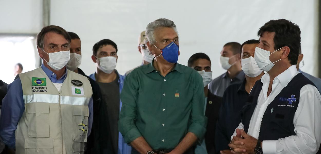  Presidente da República Jair Bolsonaro, durante visita ao Hospital de Campanha de Águas Lindas de Goiás.
