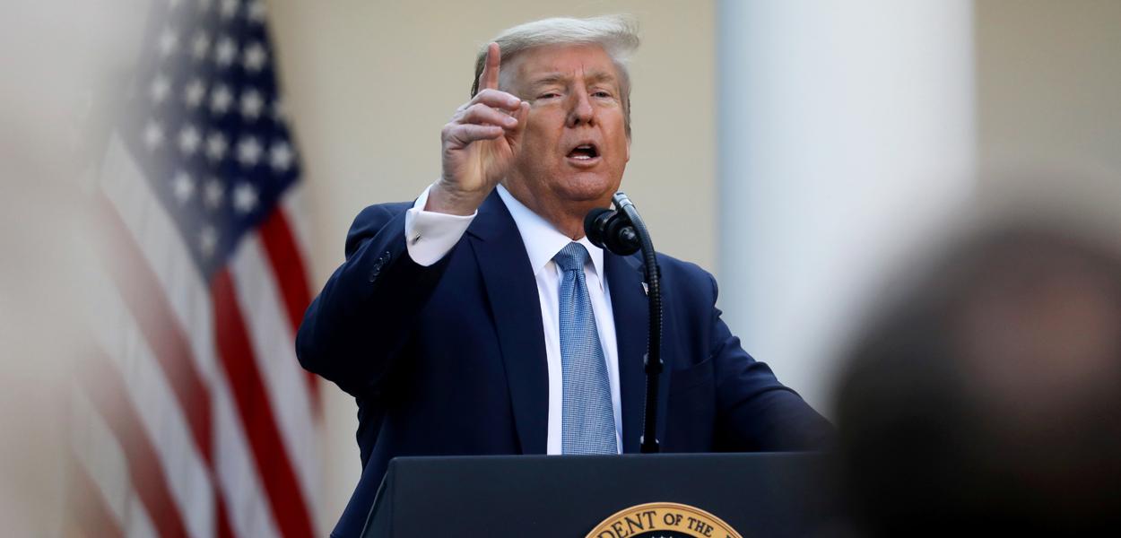 Presidente dos EUA, Donald Trump, durante briefing sobre coronavírus na Casa Branca 15/04/2020
