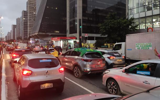 Protesto de bolsonaristas na Av. Paulista pede 'Fora Doria'