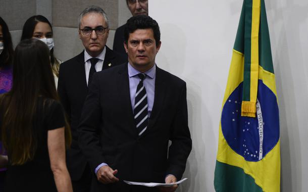 O ministro da Justiça e Segurança Pública, Sergio Moro, fala à  imprensa 