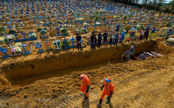Manaus – Cemitério Público Nossa Senhora Aparecida