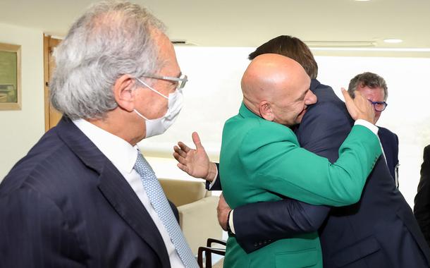 Paulo Guedes, Luciano Hang e Jair Bolsonaro