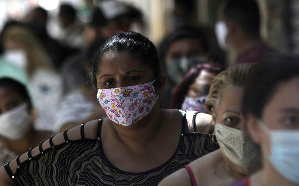 Um grupo prioritário de 1,3 milhão de pessoas receberá as doses na primeira etapa de vacinação no estado do Rio