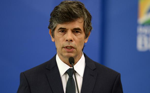 O ministro da Saúde, Nelson Teich,  durante solenidade de posse no Palácio do Planalto 