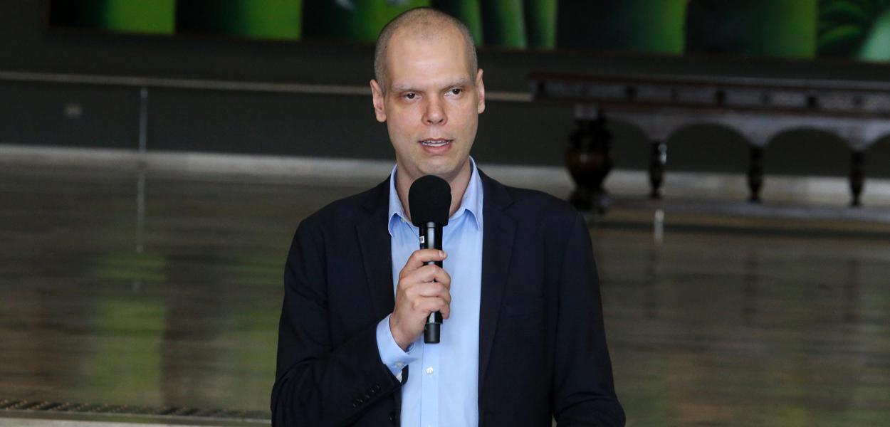 Coletiva de imprensa sobre Coronavírus