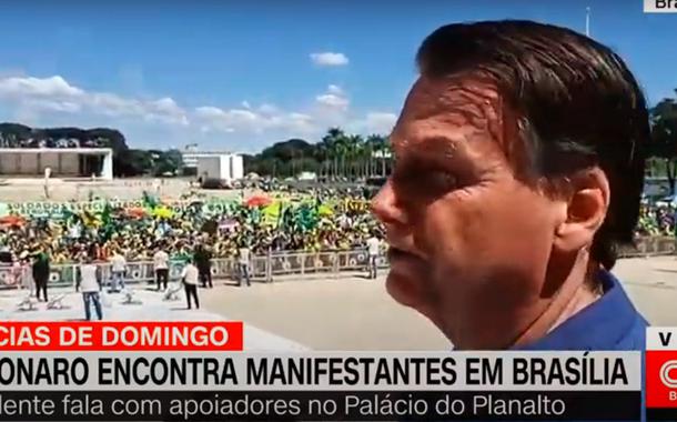 Jair Bolsonaro em ato em Brasília