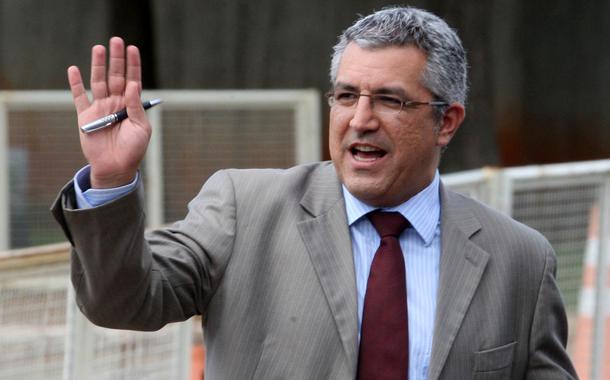 Padilha pretende explorar cartel em campanha