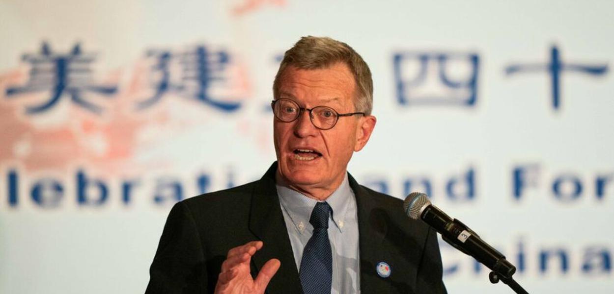 Max Baucus, ex-embaixador dos EUA na China critica ataques de Trump contra país asiático