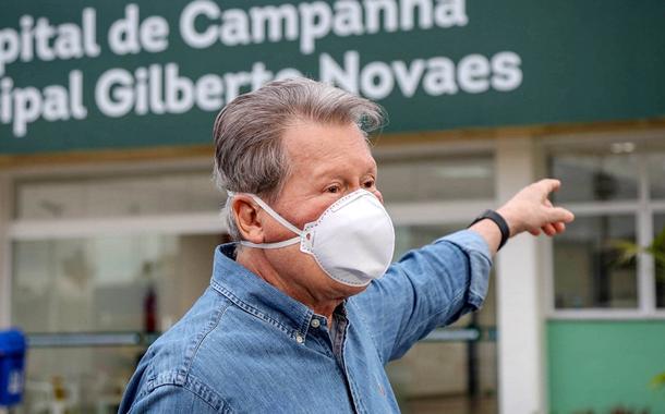 Prefeito de Manaus desabafa sobre momento crítico que vive a população manauara.