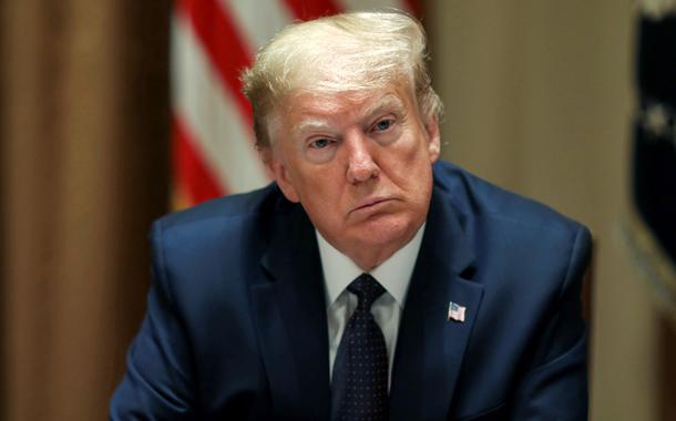 Donald Trump volta a atacar a China