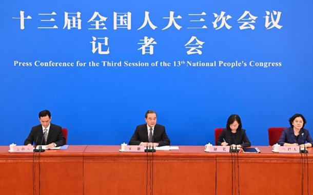 Coletiva de imprensa da Chancelaria chinesa