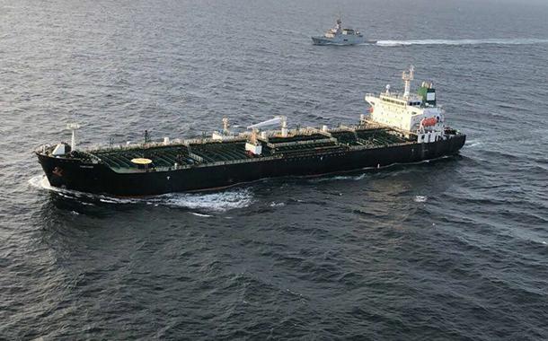 Navio tanque iraniano chega à Venezuela