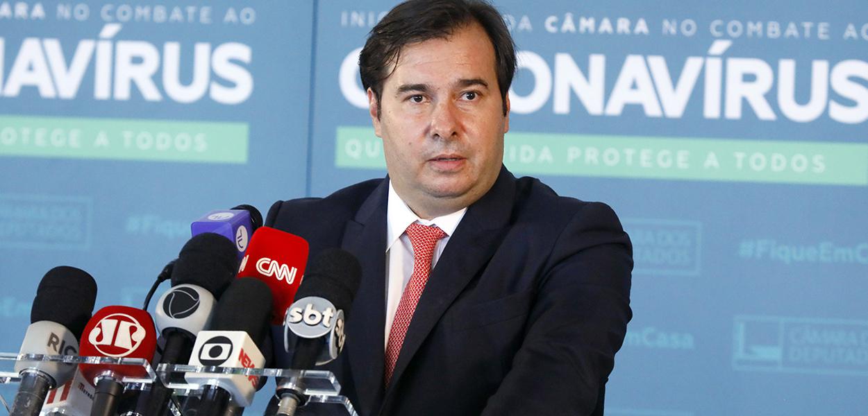 Presidente da Câmara dos Deputados, dep. Rodrigo Maia, concede entrevista coletiva sobre a atividade legislativa durante a crise causada pelo coronavírus