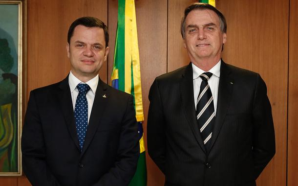 Jair Bolsonaro durante encontro com o Secretário de Segurança Pública do DF, Anderson Gustavo Torres