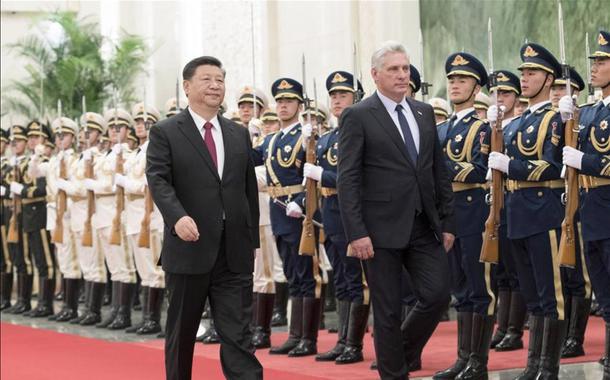 Xi Jinping, presidente da China e Díaz-Canel, de Cuba
