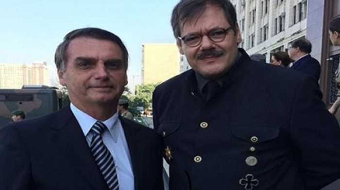 Bolsonaro com o sósia de Hitler