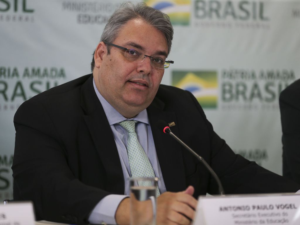 Antonio Paulo Vogel