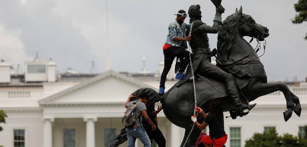 Estátua de Andrew Jackson