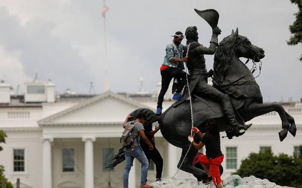 Estátua de Andrew Jackson