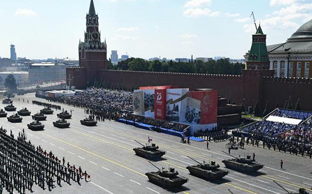 Rússia realiza parada militar para comemorar o 75º aniversário da Vitória na Segunda Guerra Mundial