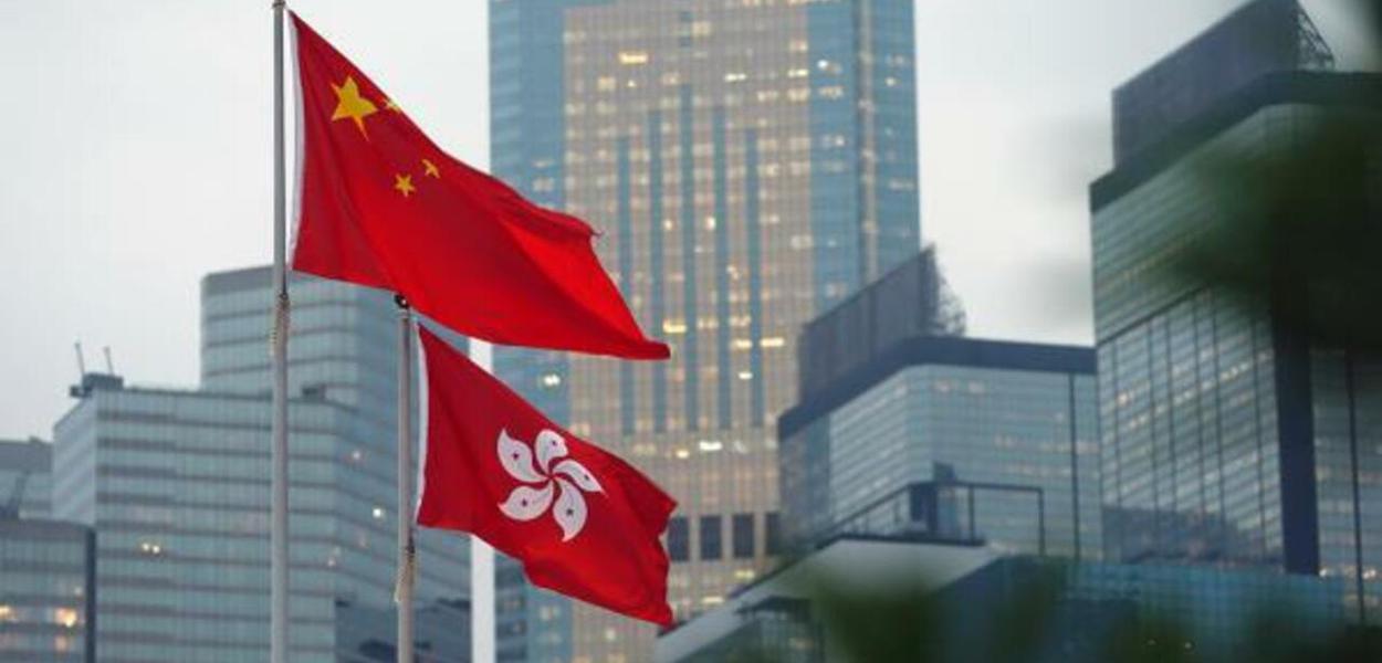 Bandeiras da China e Hong Kong