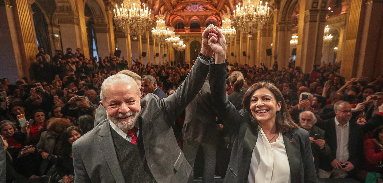 Lula e Anne Hidalgo em Paris