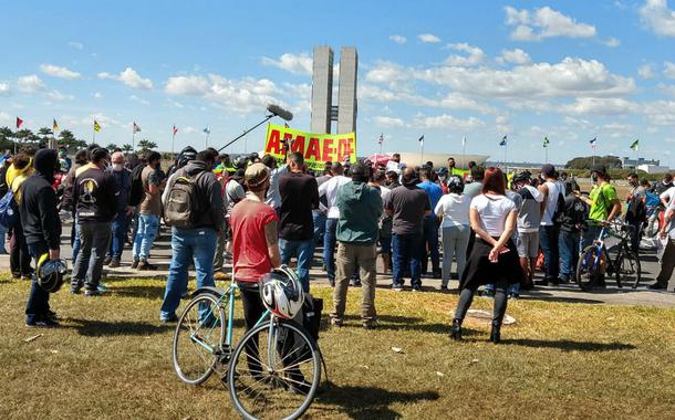 Greve de entregadores: trabalhadores querem apoio de deputados e senadores para pôr freio na exploração