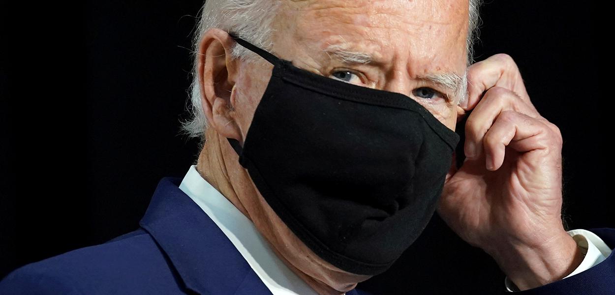Joe Biden usa máscara de proteção após discursar em Wilmington, Delaware 30/06/2020