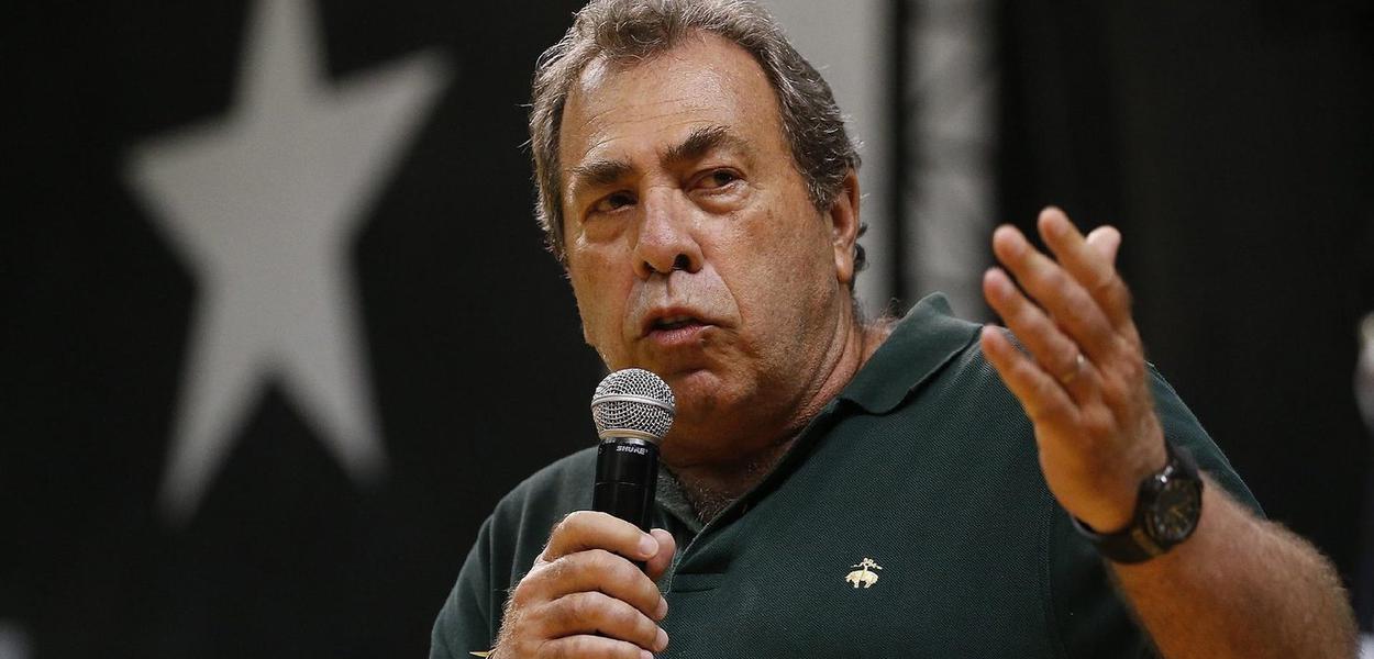 Dirigente do Botafogo Carlos Augusto Montenegro