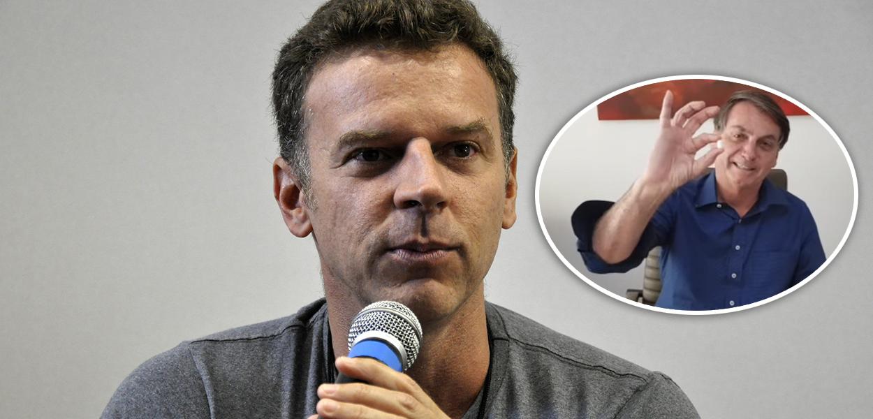 Eduardo Moreira e Jair Bolsonaro mostrando um comprimido de cloroquina