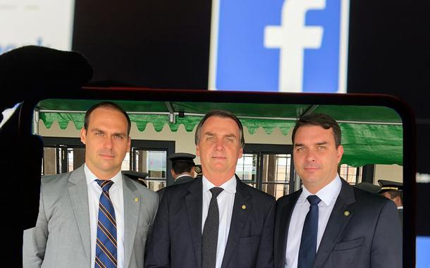 Eduardo, Jair e Flávio Bolsonaro