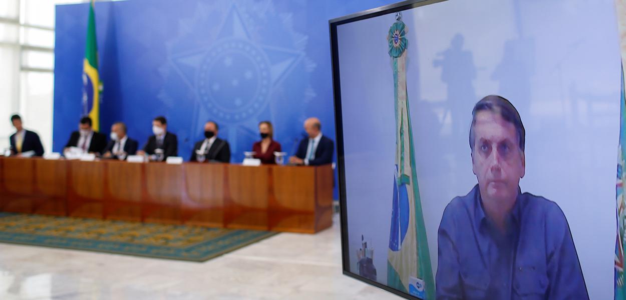 Governo sanciona marco do saneamento com vetos