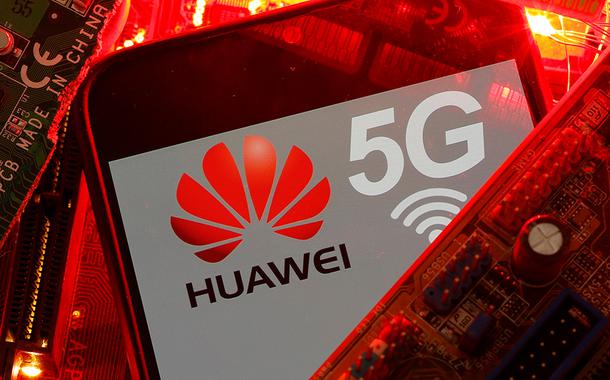Mourão considera difícil banir a Huawei do leilão de 5G.