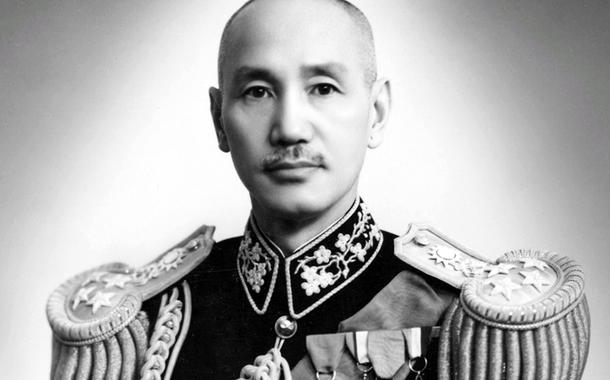 Chiang Kai Shek, líder do Kuomintang e da direita chinesa
