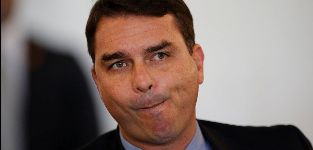 Investigação do Ministério Público sobre Flávio Bolsonaro atinge 37 imóveis