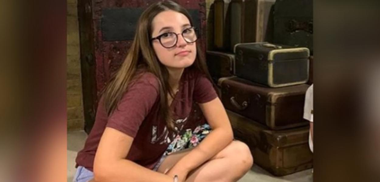 Isabele Guimarães Ramos, de 14 anos, morreu no dia 12 deste mês. Pai da amiga dela havia sido preso por não ter registro de duas das 7 armas encontradas na casa
