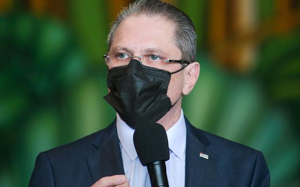 Médico infectologista Jean Gorinchteyn