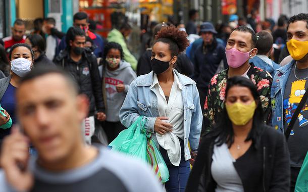 A capital paulista tem 87% da população com o esquema vacinal completo