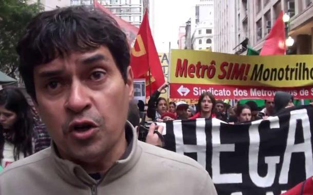 Metroviário Altino dos Prazeres celebra vitória em greve