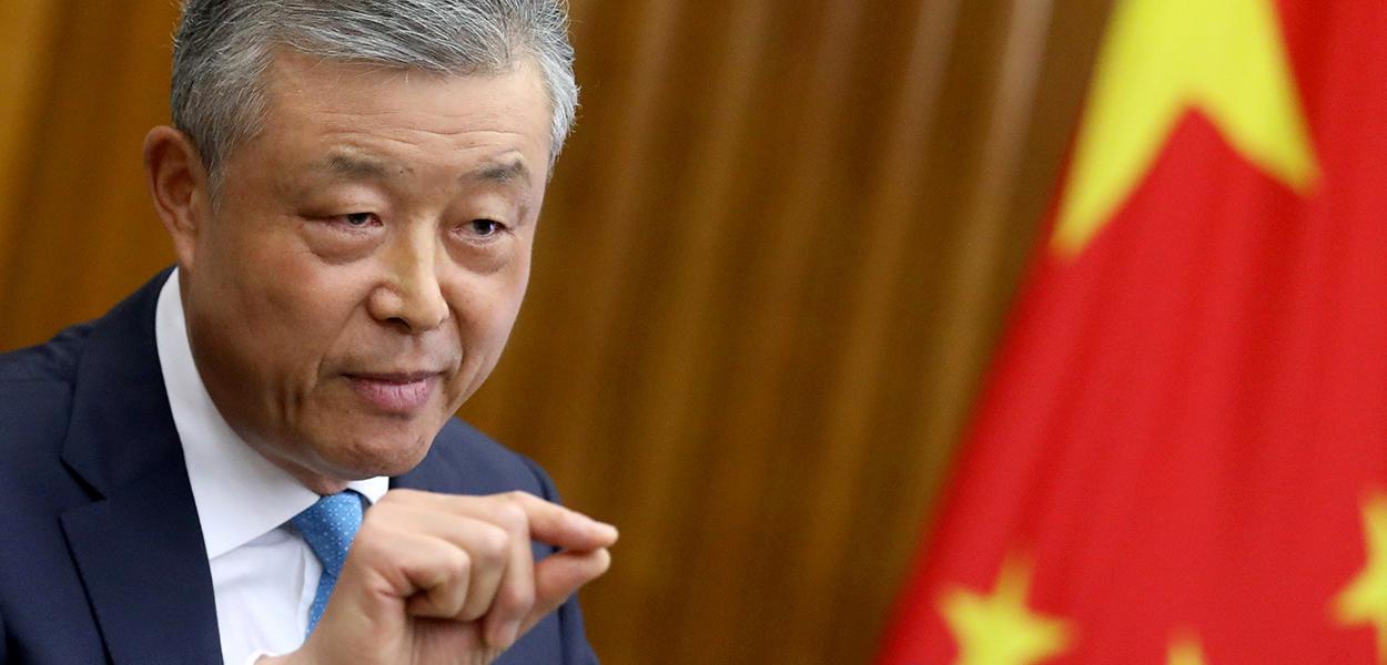 Embaixador da China no Reino Unido, Liu Xiaoming, durante entrevista coletiva em Londres