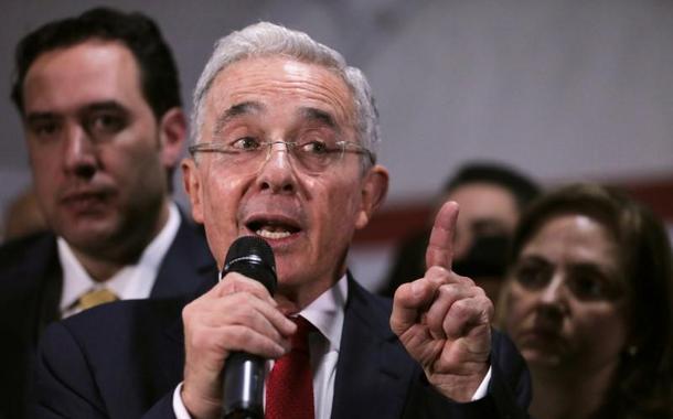 Ex-presidente da Colômbia Álvaro Uribe