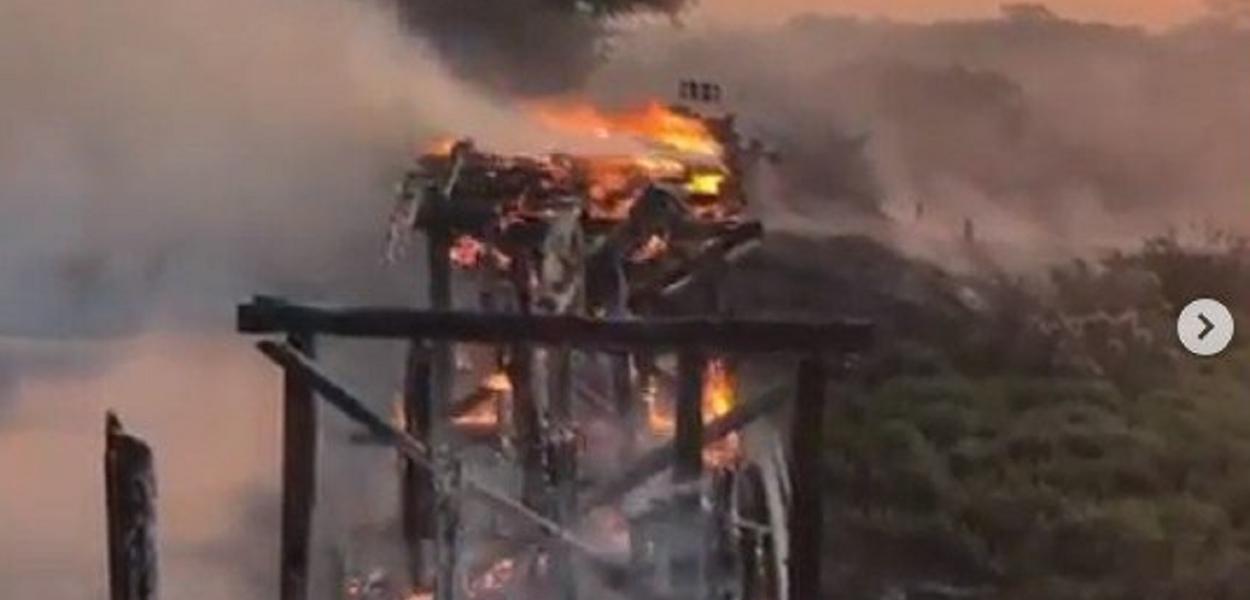 Ponte Incendiada em Corumbá - MS